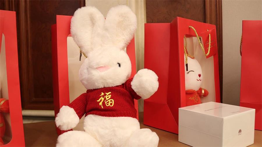 勇毅进取,顺风飞扬 | 2023年 蓝鹏测控年会 阳光普照奖 到场员工纪念玩偶 勇毅进取,顺风飞扬 | 2023年 蓝鹏测控年会 阳光普照奖 到场员工纪念玩偶